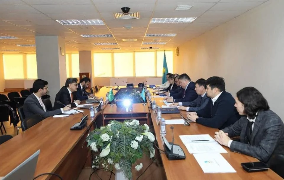 Pakistan and Kazakhstan Explore Bilateral Connectivity in Railway Cooperation Talks